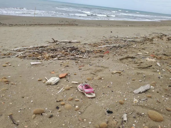 Rifiuti presenti sulle spiagge