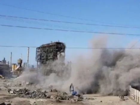 Demolizione di una porzione di edificio dell’impianto "convertitori”