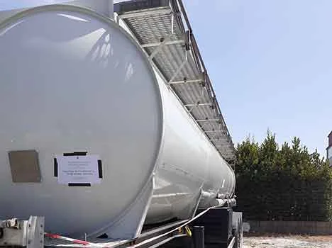 Intervento di ARPAT per sversamento di acido cloridrico da una cisterna a Rosignano Solvay (LI)